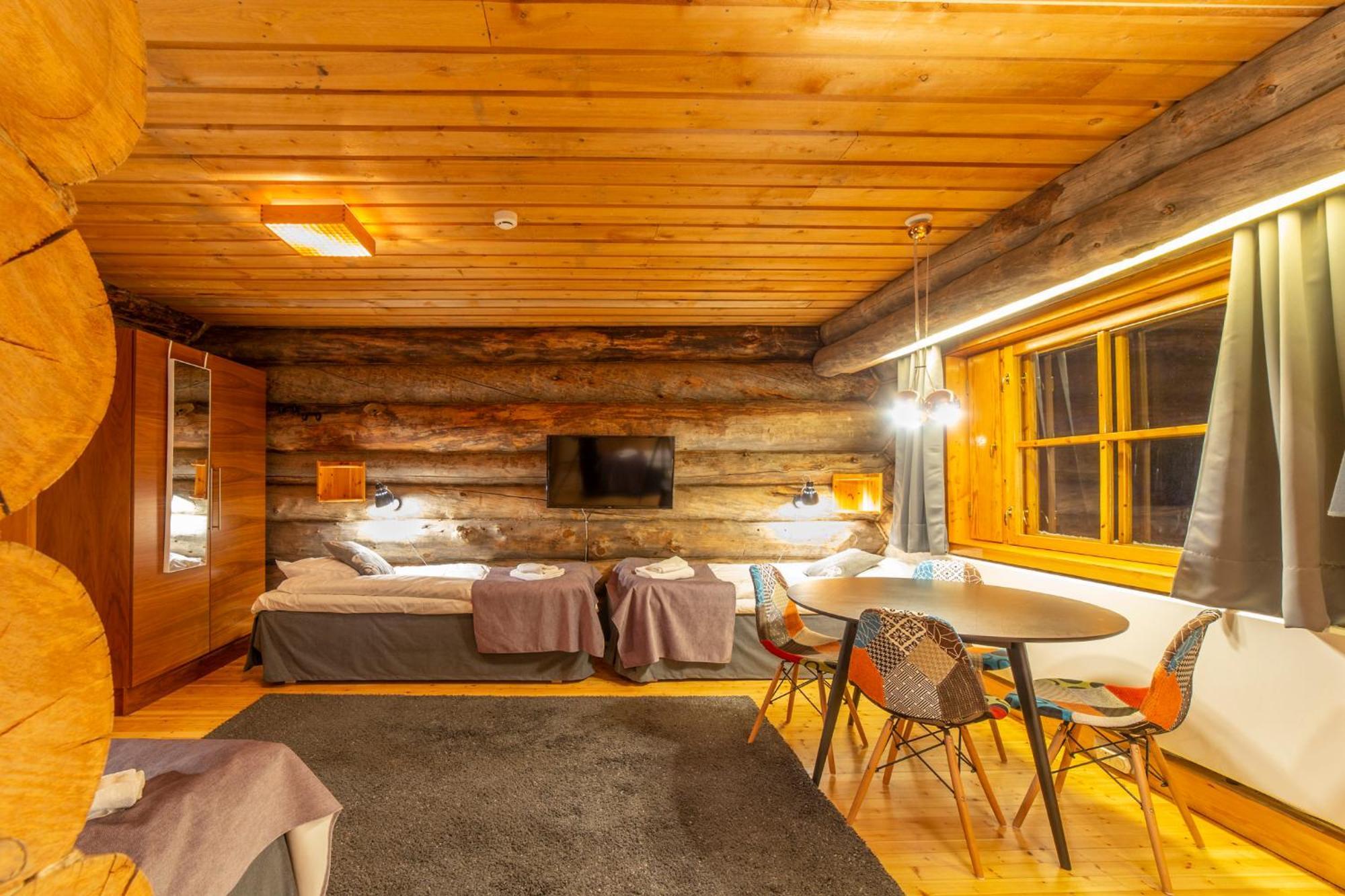Kuukkeli Log Houses Aurora Resort Saariselka Exterior photo