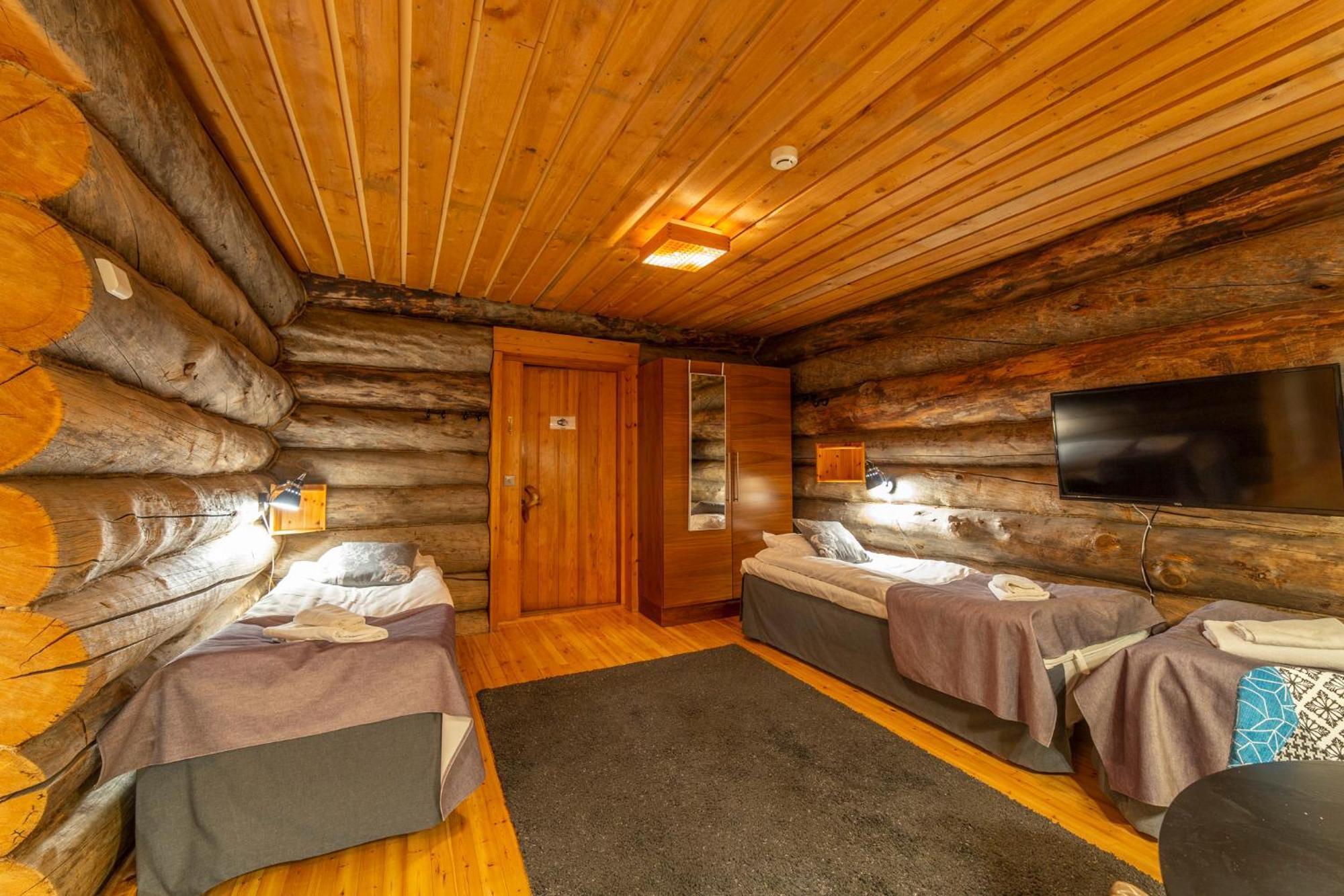 Kuukkeli Log Houses Aurora Resort Saariselka Exterior photo