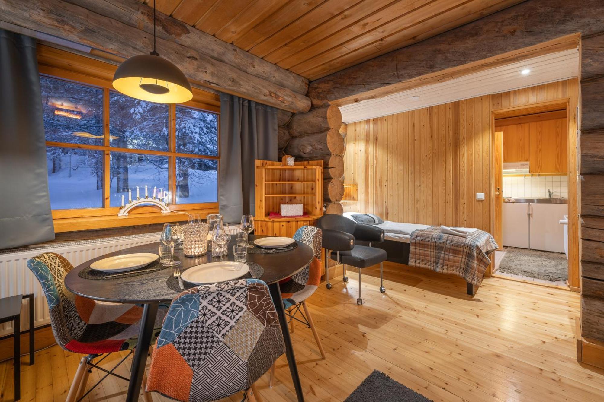 Kuukkeli Log Houses Aurora Resort Saariselka Exterior photo