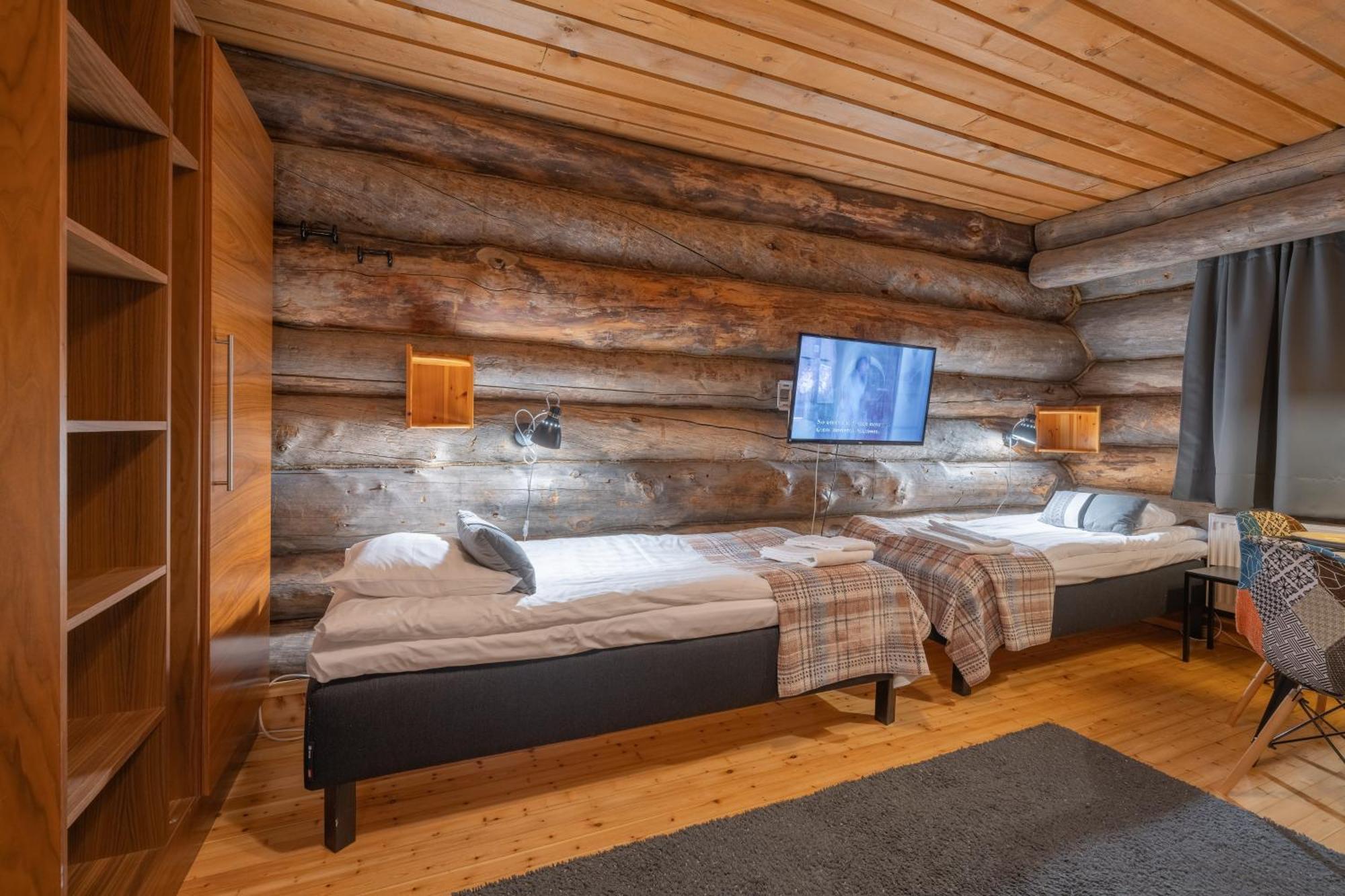 Kuukkeli Log Houses Aurora Resort Saariselka Exterior photo
