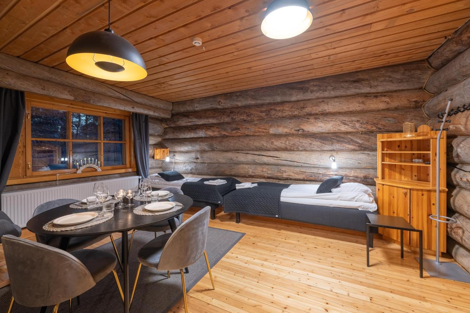 Kuukkeli Log Houses Aurora Resort Saariselka Exterior photo